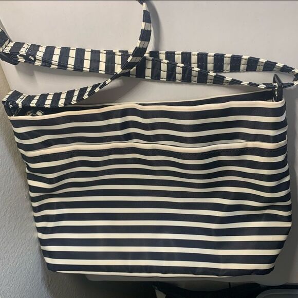 Kate Spade Cammy Crossbody Flatiron Stripes Bag - Picture 3 of 10